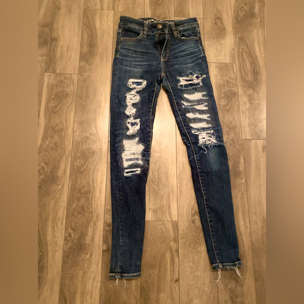Super Stretchy American Eagles Distressed Jeans 0